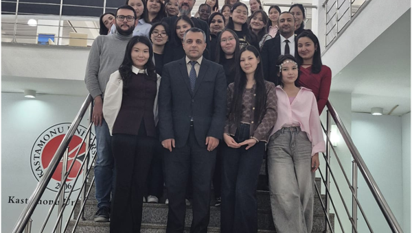 İkili Anlaşmalar ve Protokoller Kapsamında Gelen Öğrenciler ve Orhun Değişim Programı Öğrencileri İftar Sofrasında Buluştu